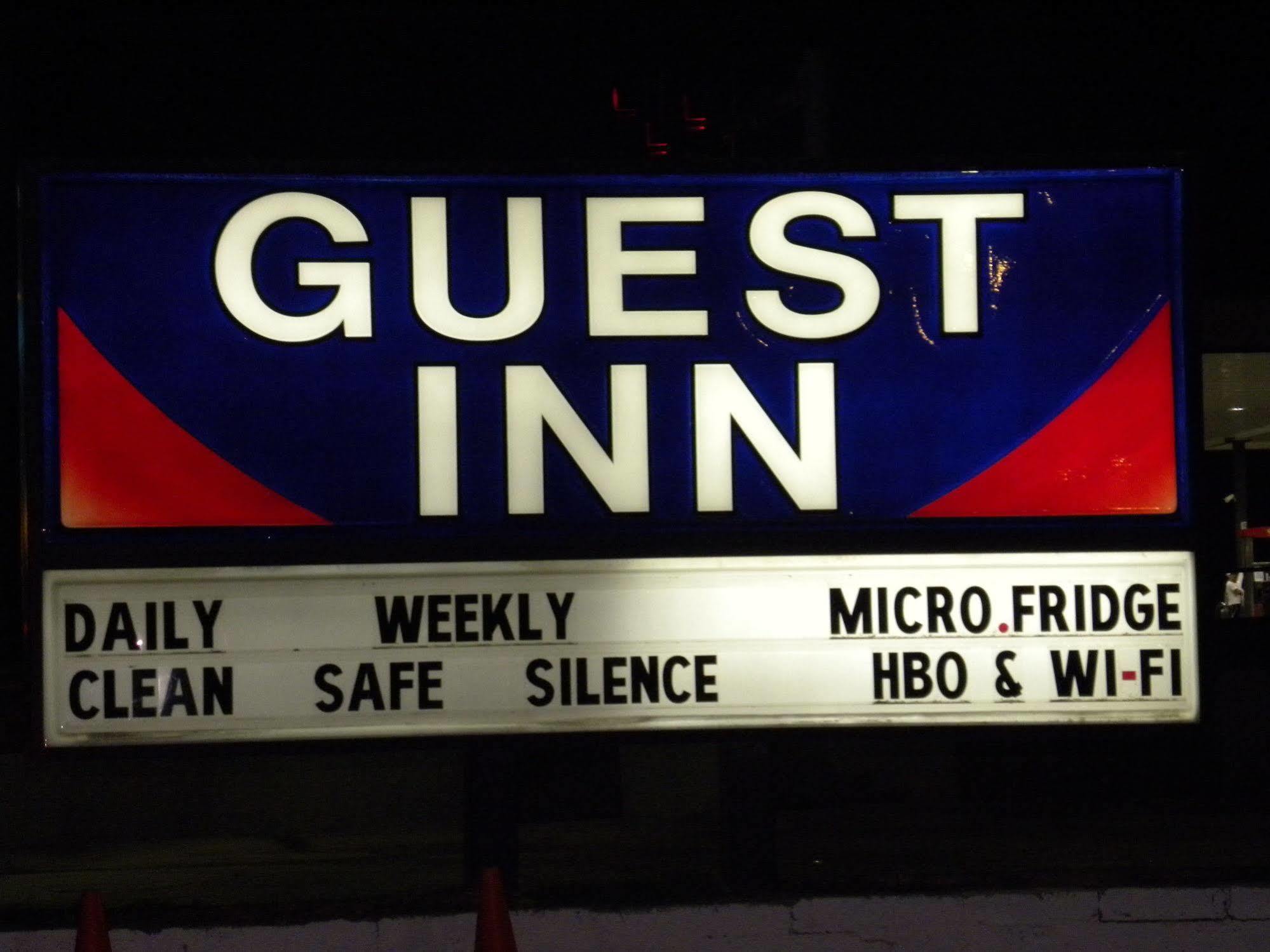 Guest Inn Роджерс Экстерьер фото